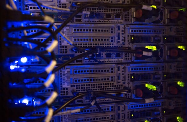 Supertietokoneet hiilineutraaleiksi – datakeskus käy vesisähköllä